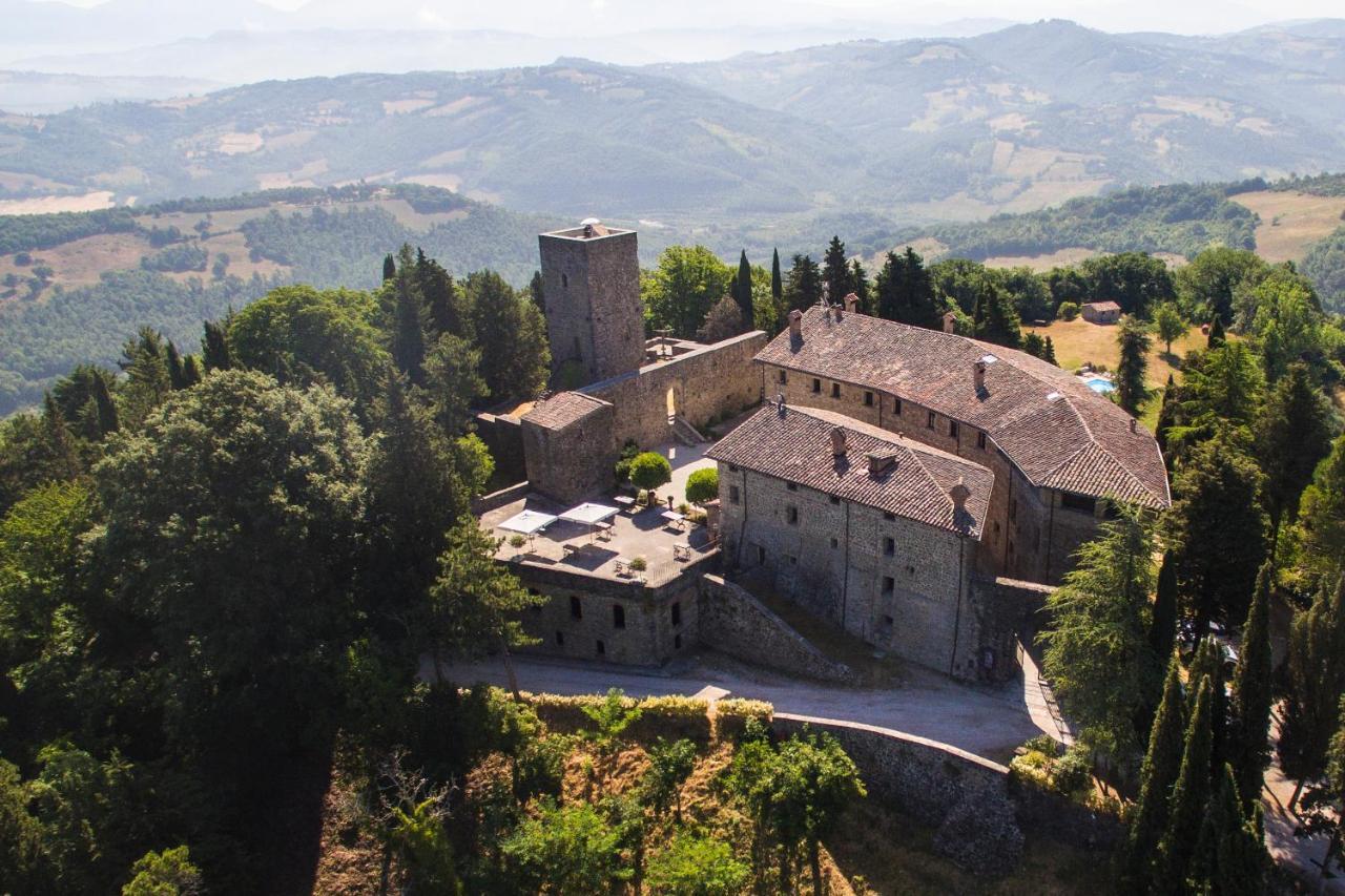 Castello Di Petroia Dimora D'Epoca 호텔 구비오 외부 사진